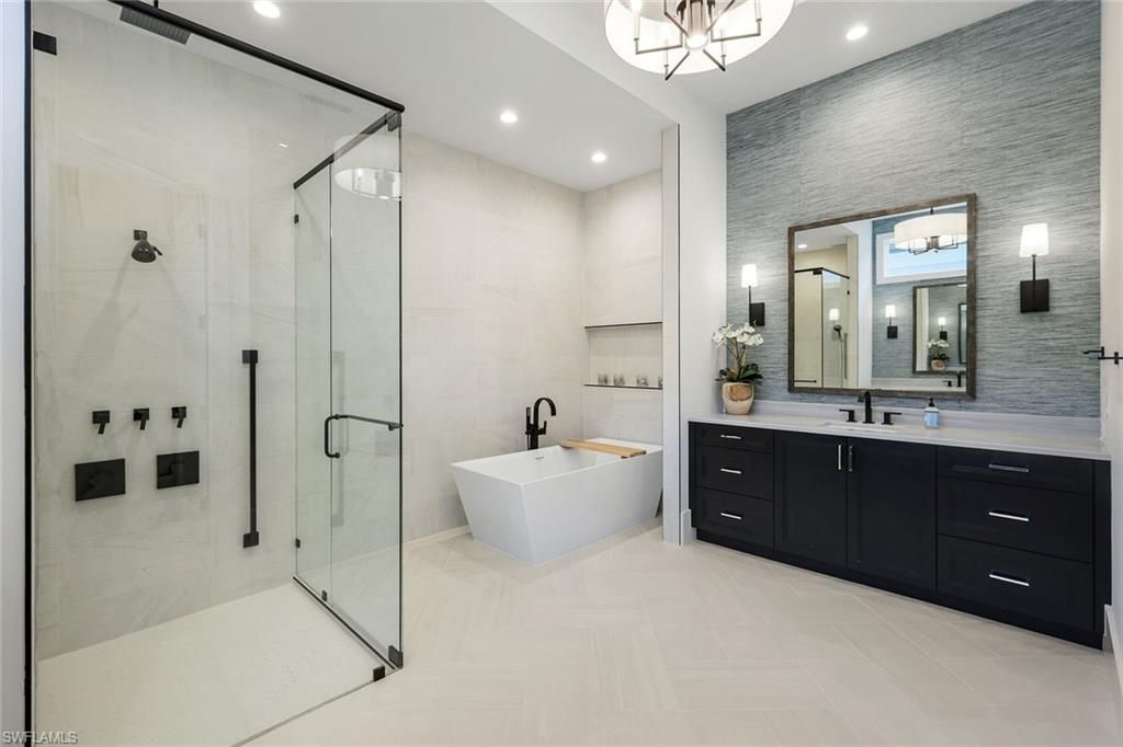 16647 Isola Bella Ln, Naples, FL 34110 Photo