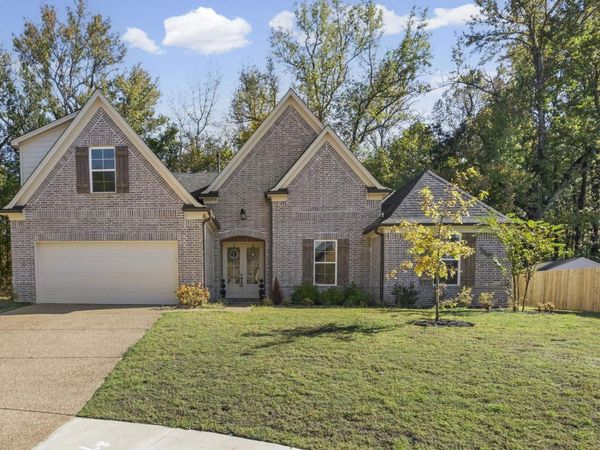80 BETSY VALLEY DR, Oakland, TN 38060