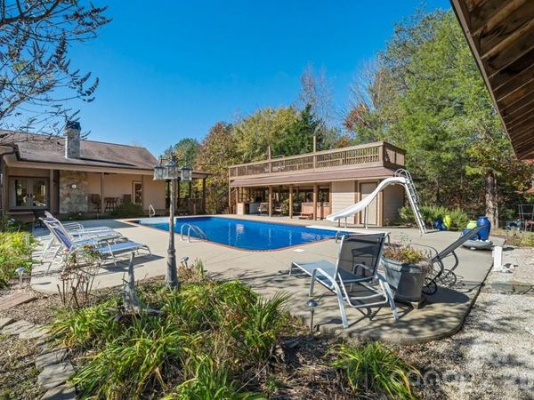 492 Starr Ridge Road, Gaffney, SC 29340