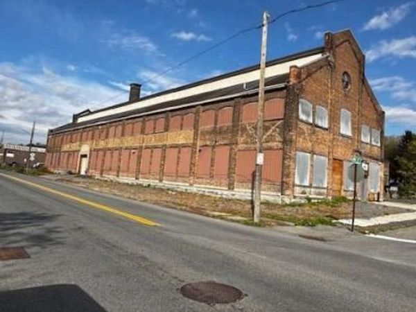 2 Ann Street, Amsterdam, NY 12010