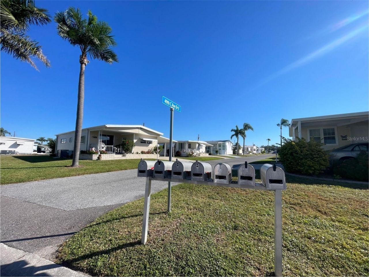 504 49th C Avenue Drive E, Bradenton, FL 34203 Photo