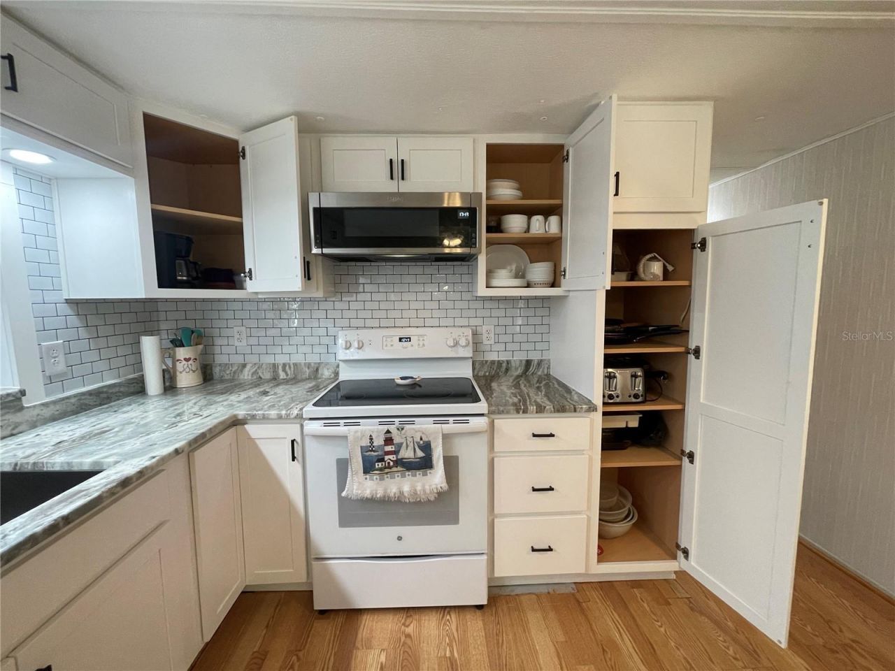 504 49th C Avenue Drive E, Bradenton, FL 34203 Photo