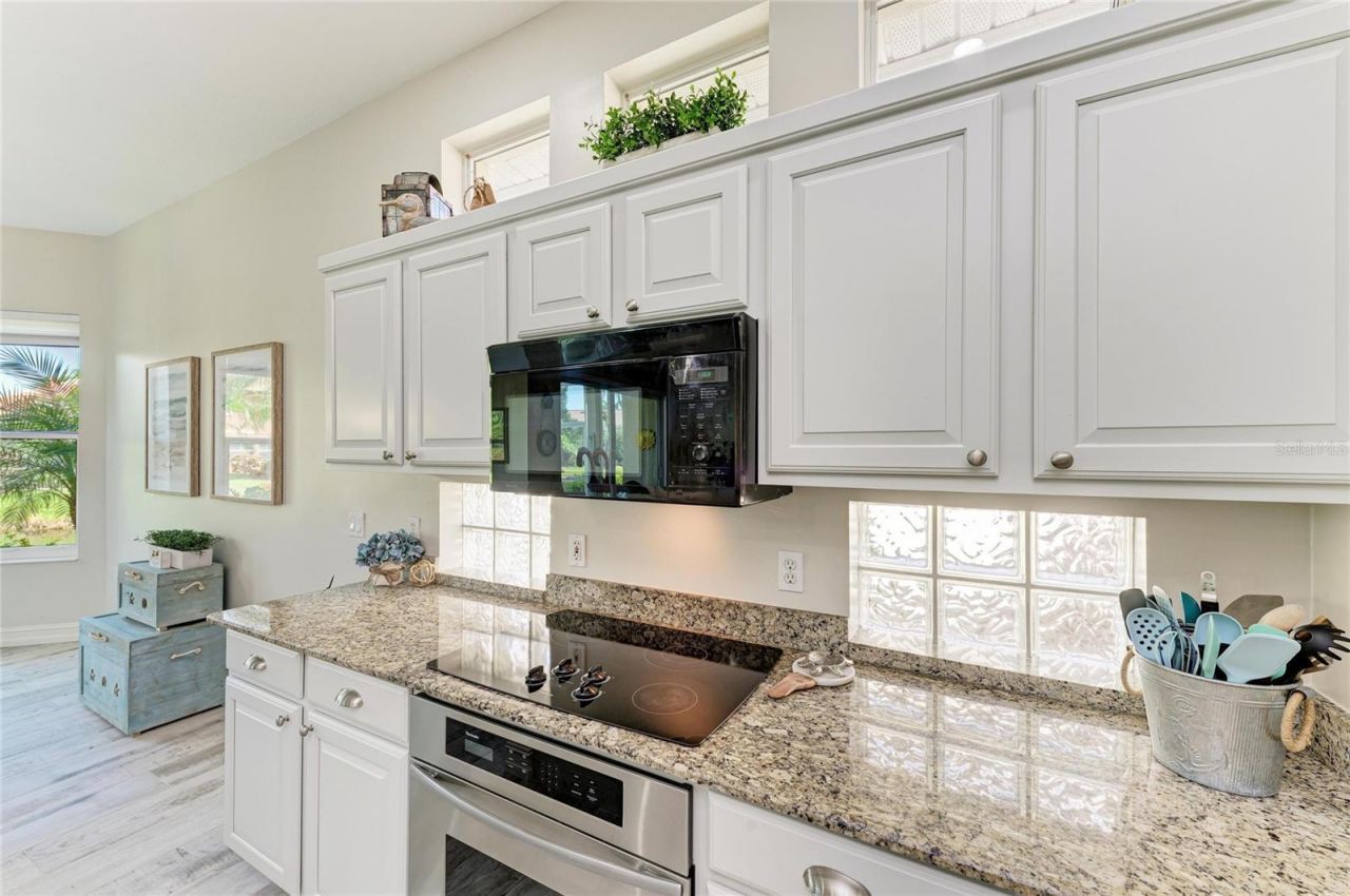 311 11th Avenue E, Palmetto, FL 34221 Photo