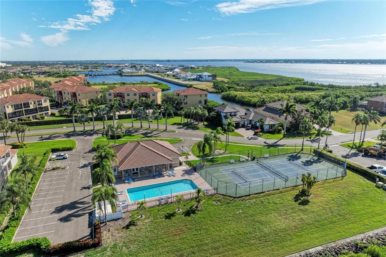 311 11th Avenue E, Palmetto, FL 34221 Photo