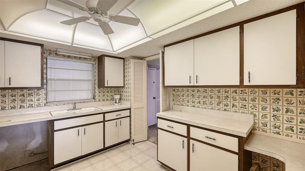 1400 1st Avenue W, Unit 304, Bradenton, FL 34205 Photo