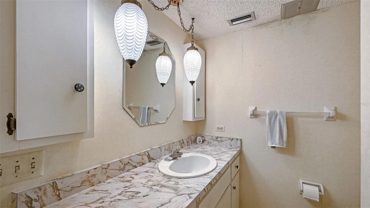 1400 1st Avenue W, Unit 304, Bradenton, FL 34205 Photo