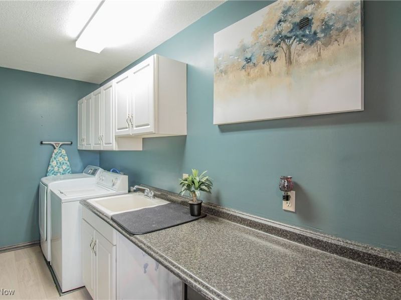 700 Stillwater Drive, Deerfield, OH 44411 Photo 22