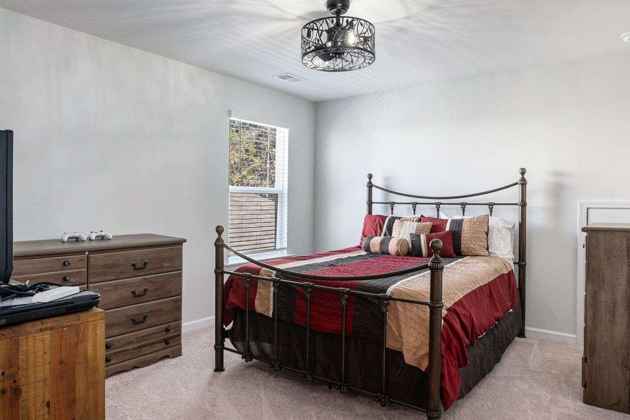 266 Sweet Cherry Lane Photo 21