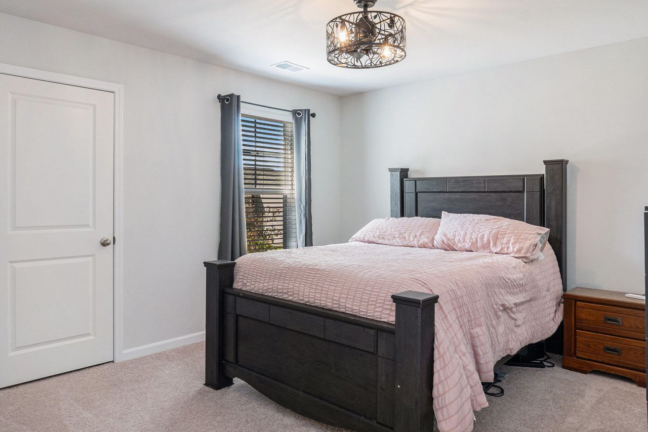 266 Sweet Cherry Lane Photo 24