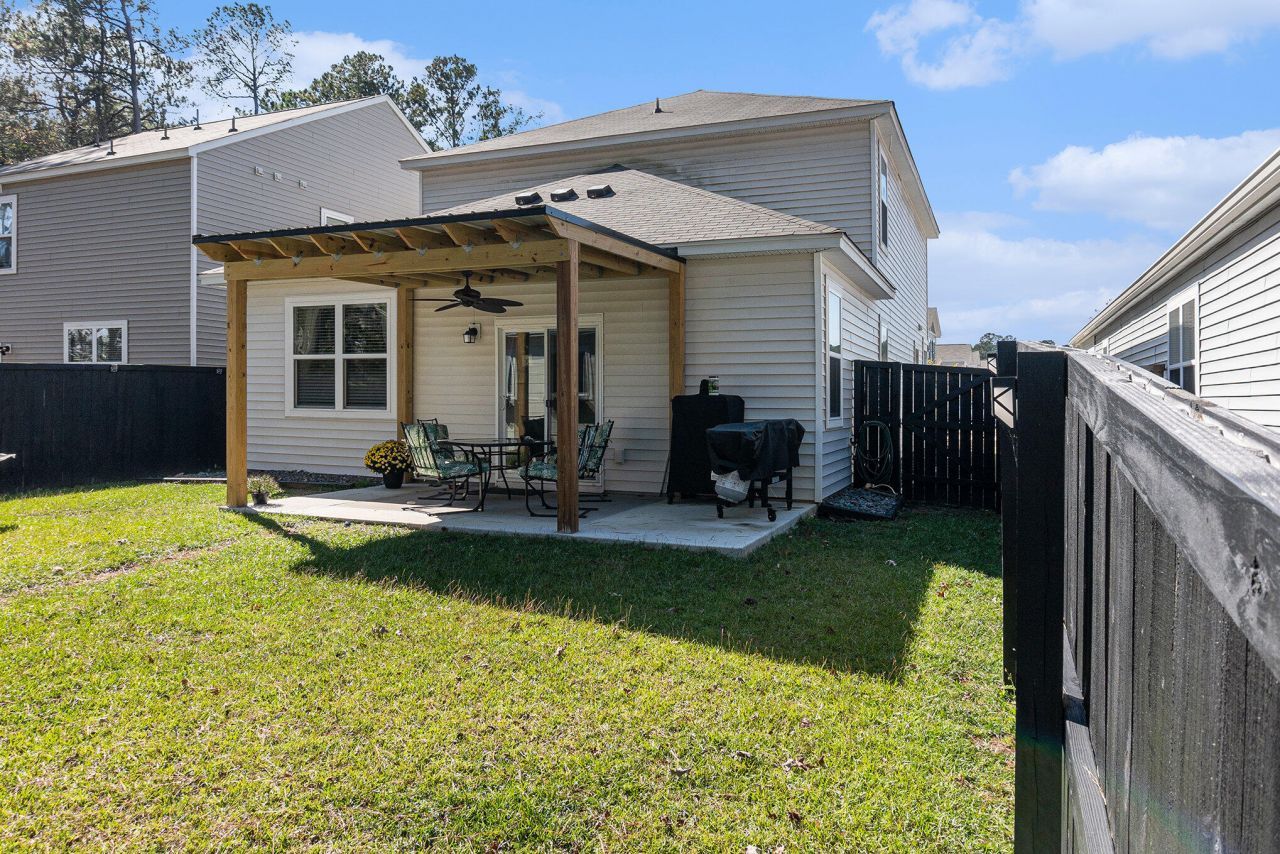 266 Sweet Cherry Lane Photo 29