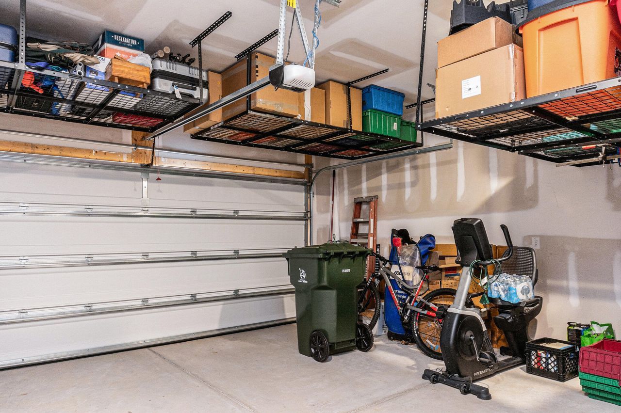 266 Sweet Cherry Lane Photo 31