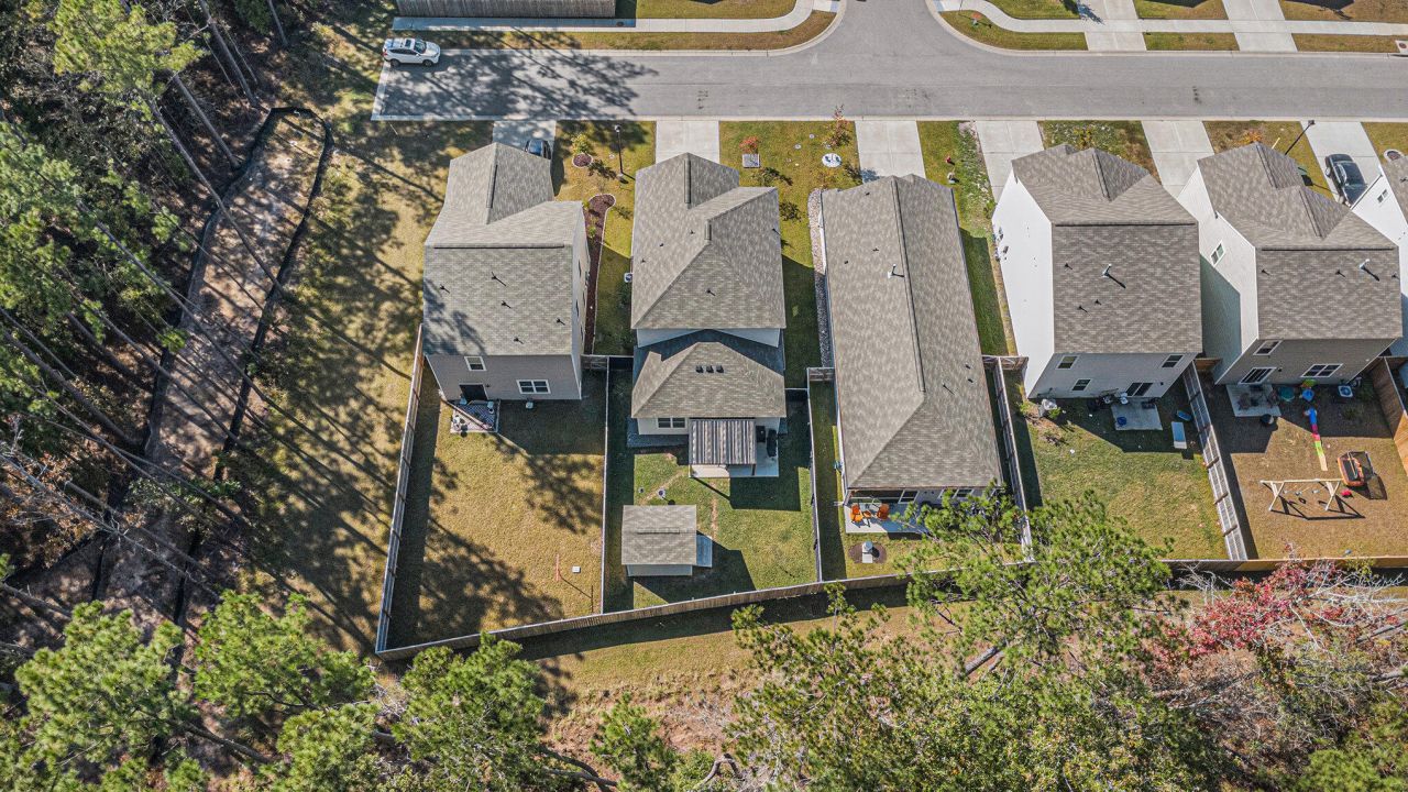 266 Sweet Cherry Lane Photo 35