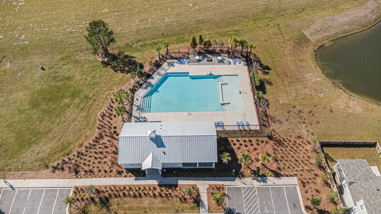 266 Sweet Cherry Lane Photo 38