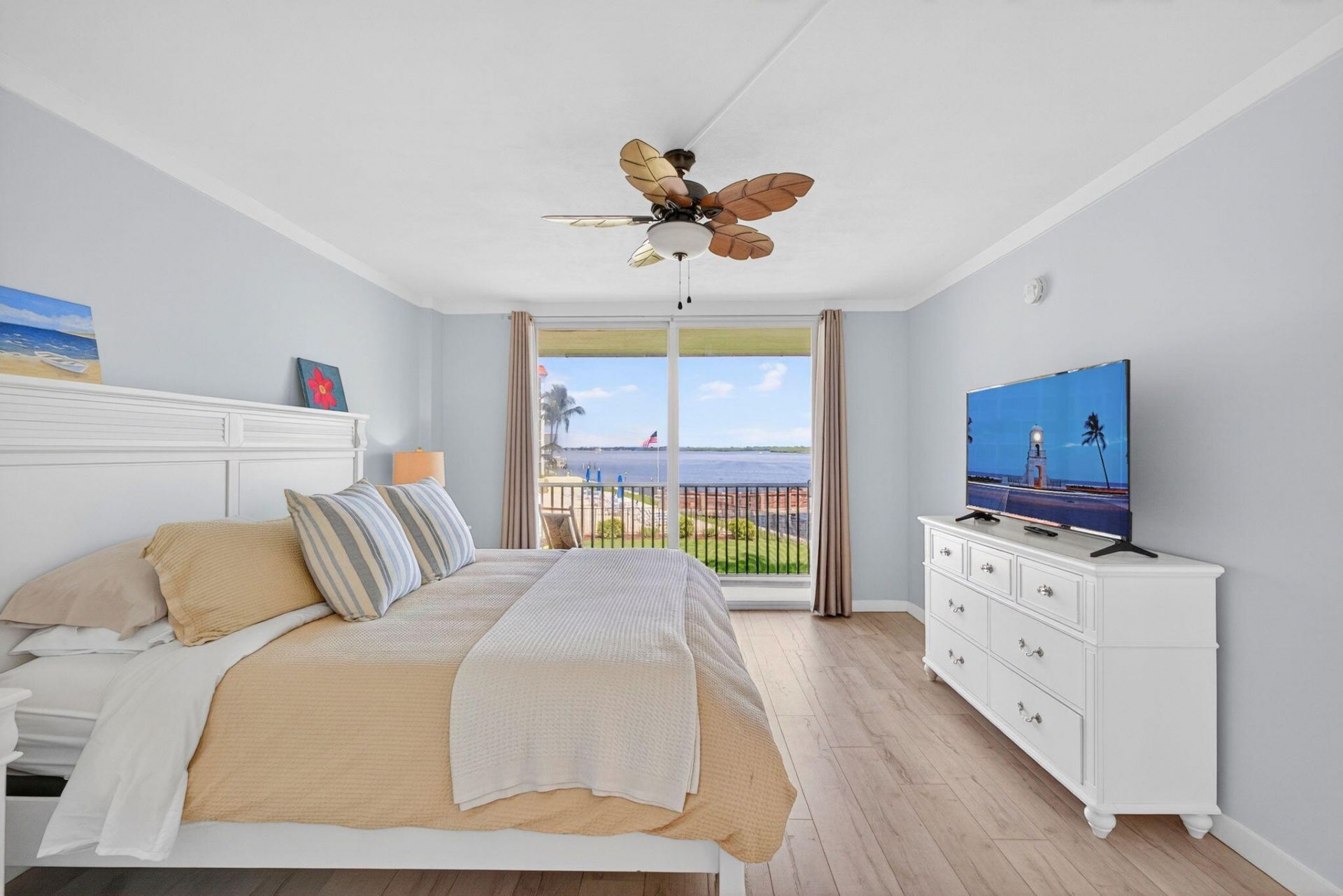 100 Paradise Harbour Boulevard, Unit 204, North Palm Beach, FL 33408 Photo