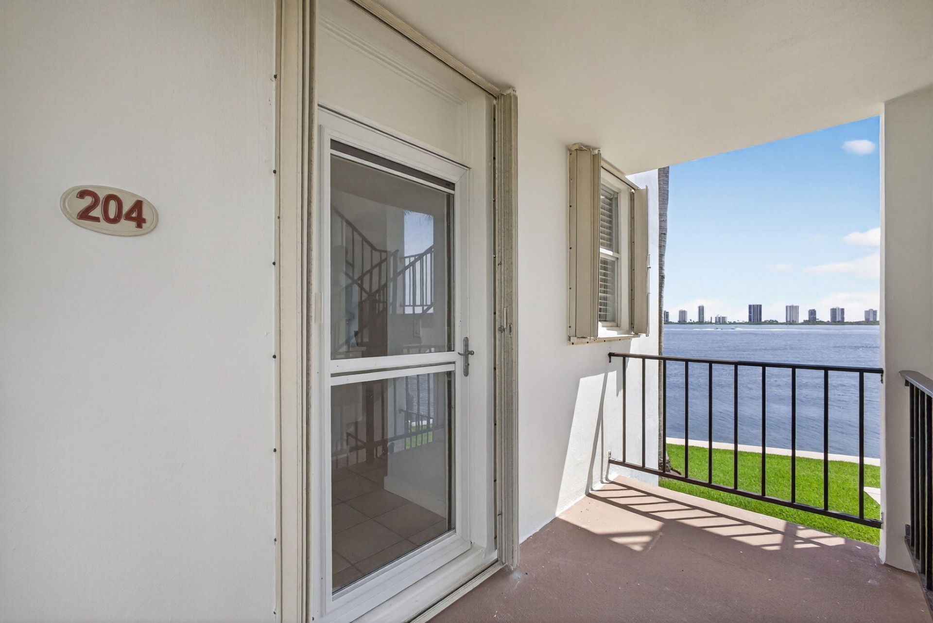 100 Paradise Harbour Boulevard, Unit 204, North Palm Beach, FL 33408 Photo