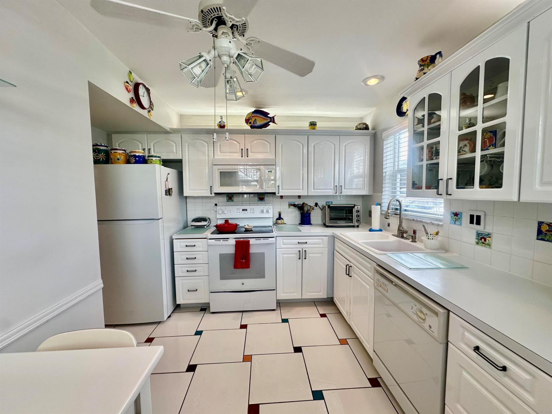 19 Colonial Club Drive, Unit 105, Boynton Beach, FL 33435 Photo