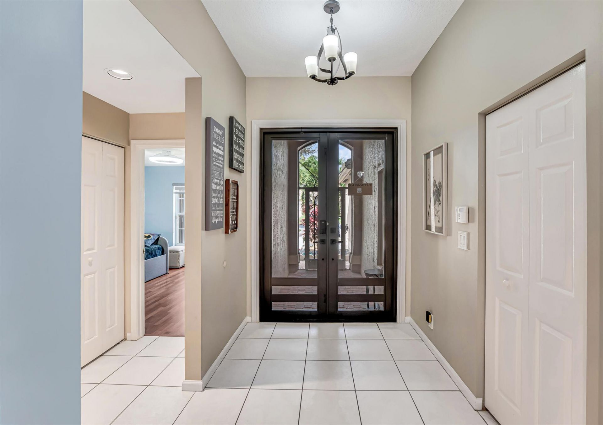 9799 Crescent View Drive S, Boynton Beach, FL 33437 Photo