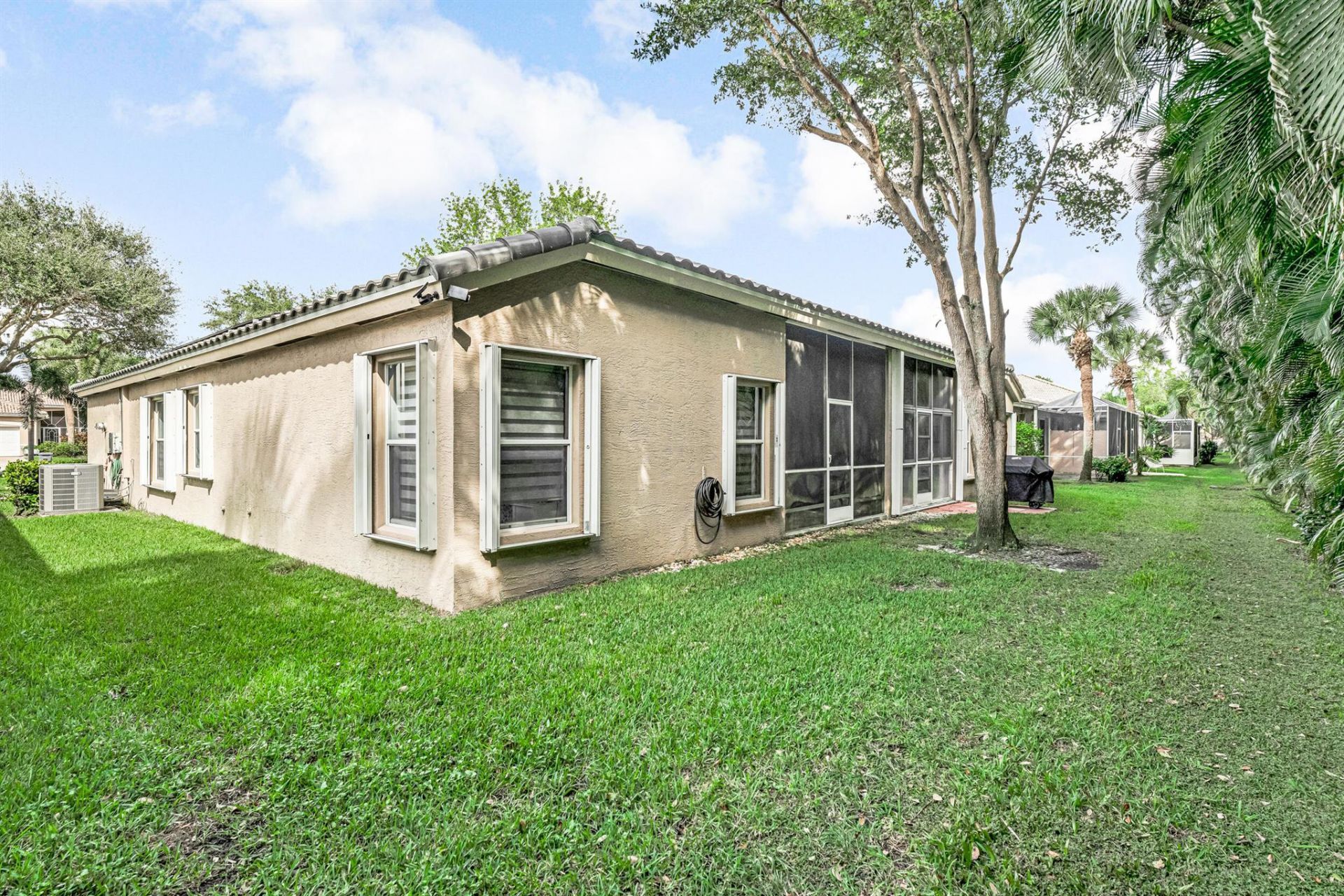 9799 Crescent View Drive S, Boynton Beach, FL 33437 Photo