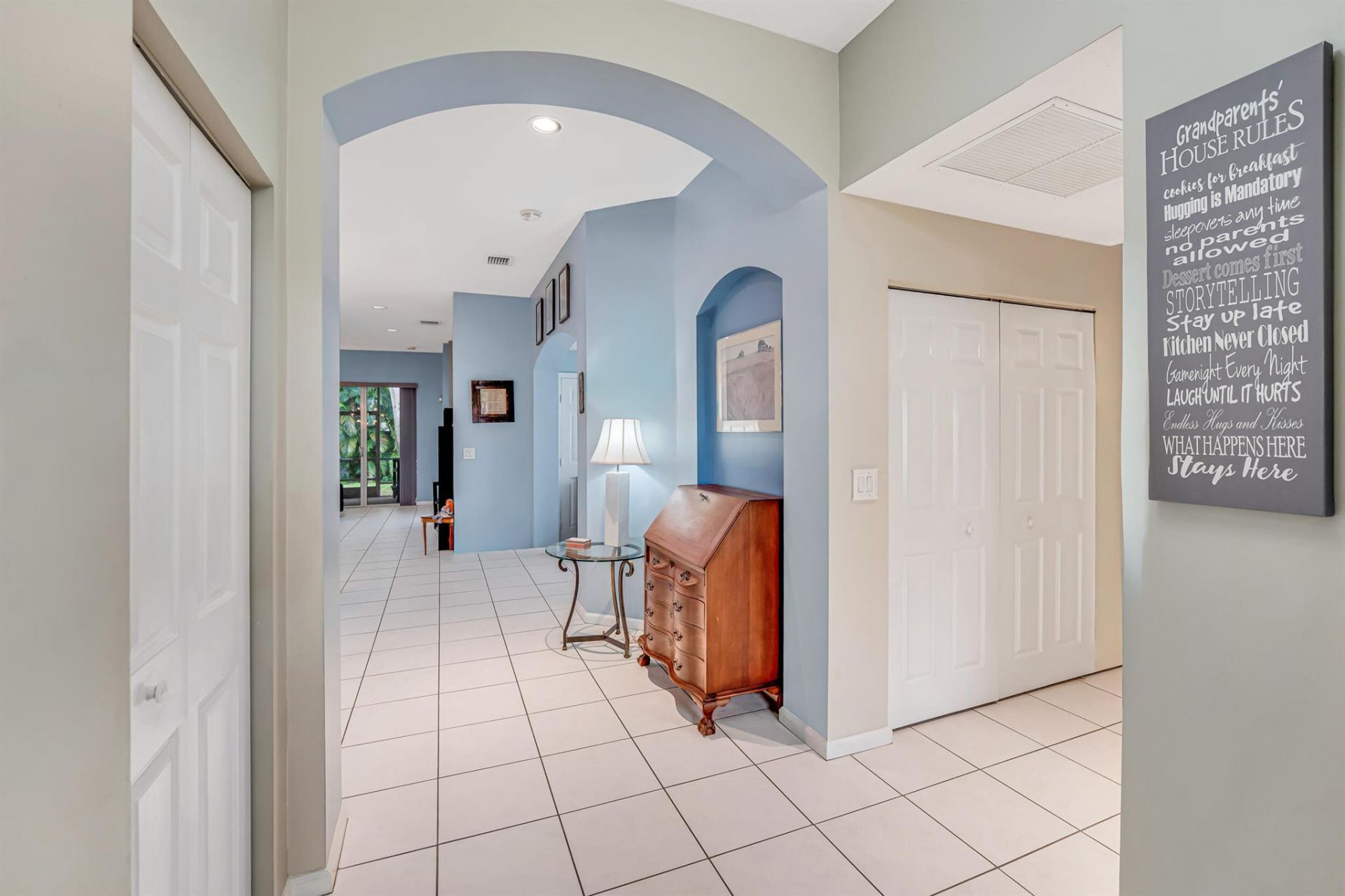 9799 Crescent View Drive S, Boynton Beach, FL 33437 Photo