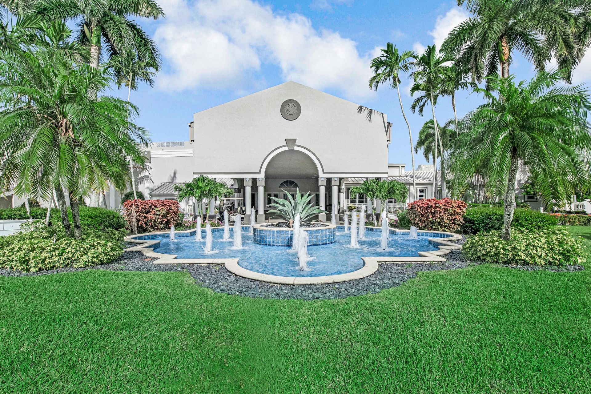 9799 Crescent View Drive S, Boynton Beach, FL 33437 Photo