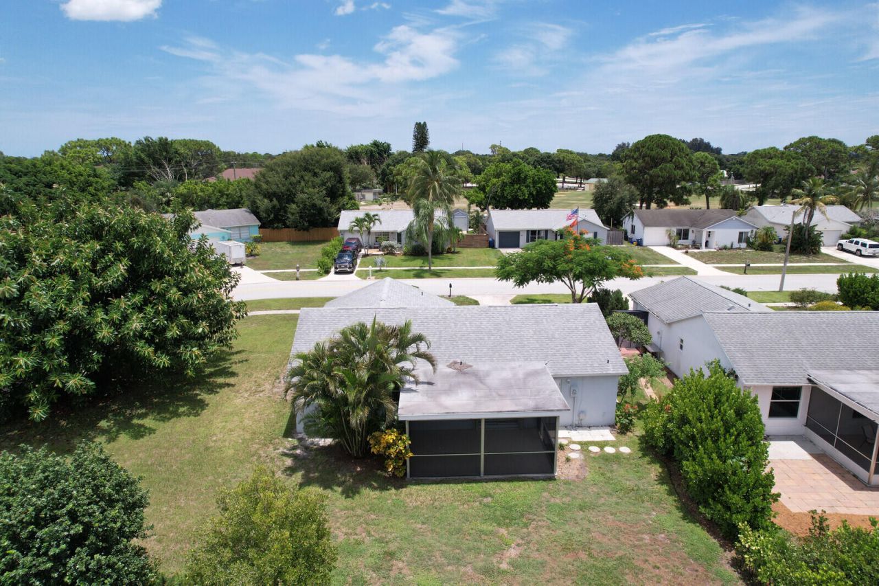 140 Village Circle, Jupiter, FL 33458 Photo