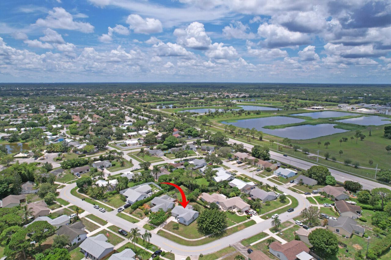 140 Village Circle, Jupiter, FL 33458 Photo