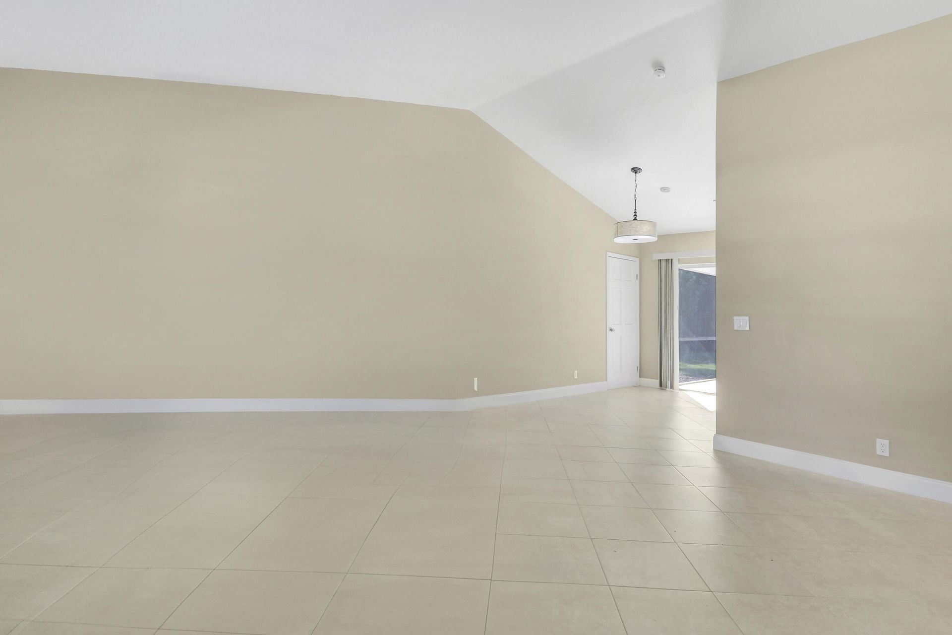 140 Village Circle, Jupiter, FL 33458 Photo