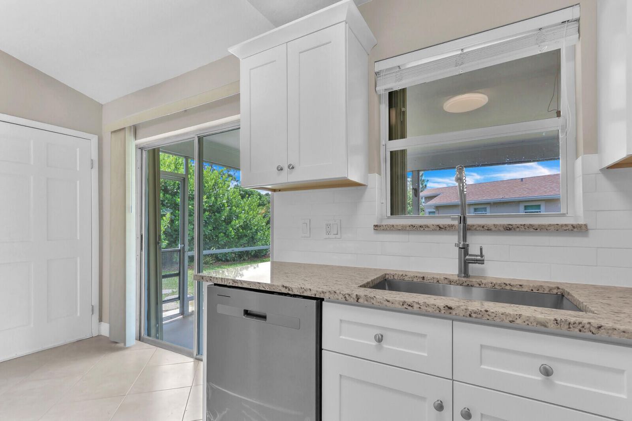 140 Village Circle, Jupiter, FL 33458 Photo