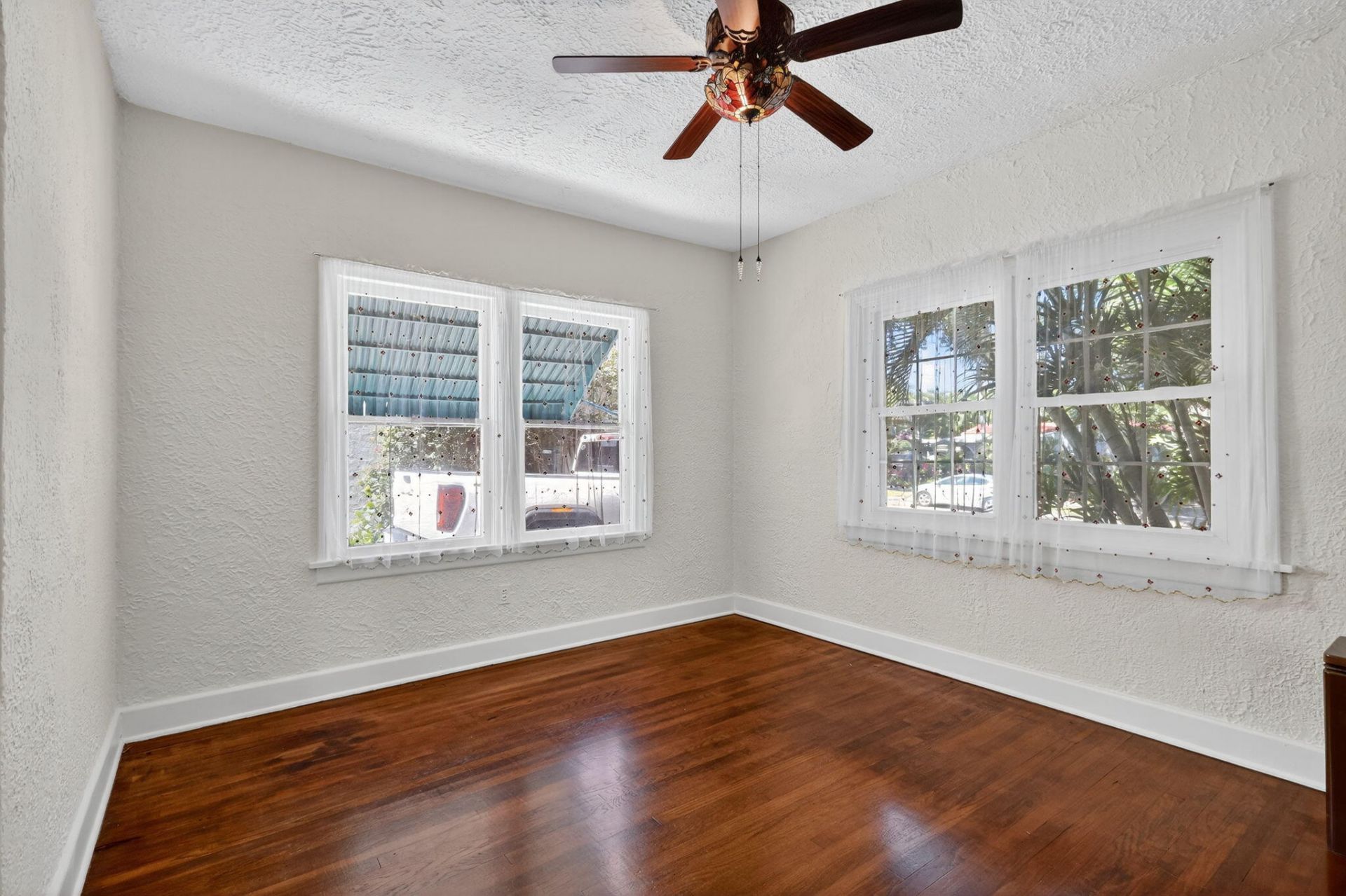 728 Avon Road, West Palm Beach, FL 33401 Photo