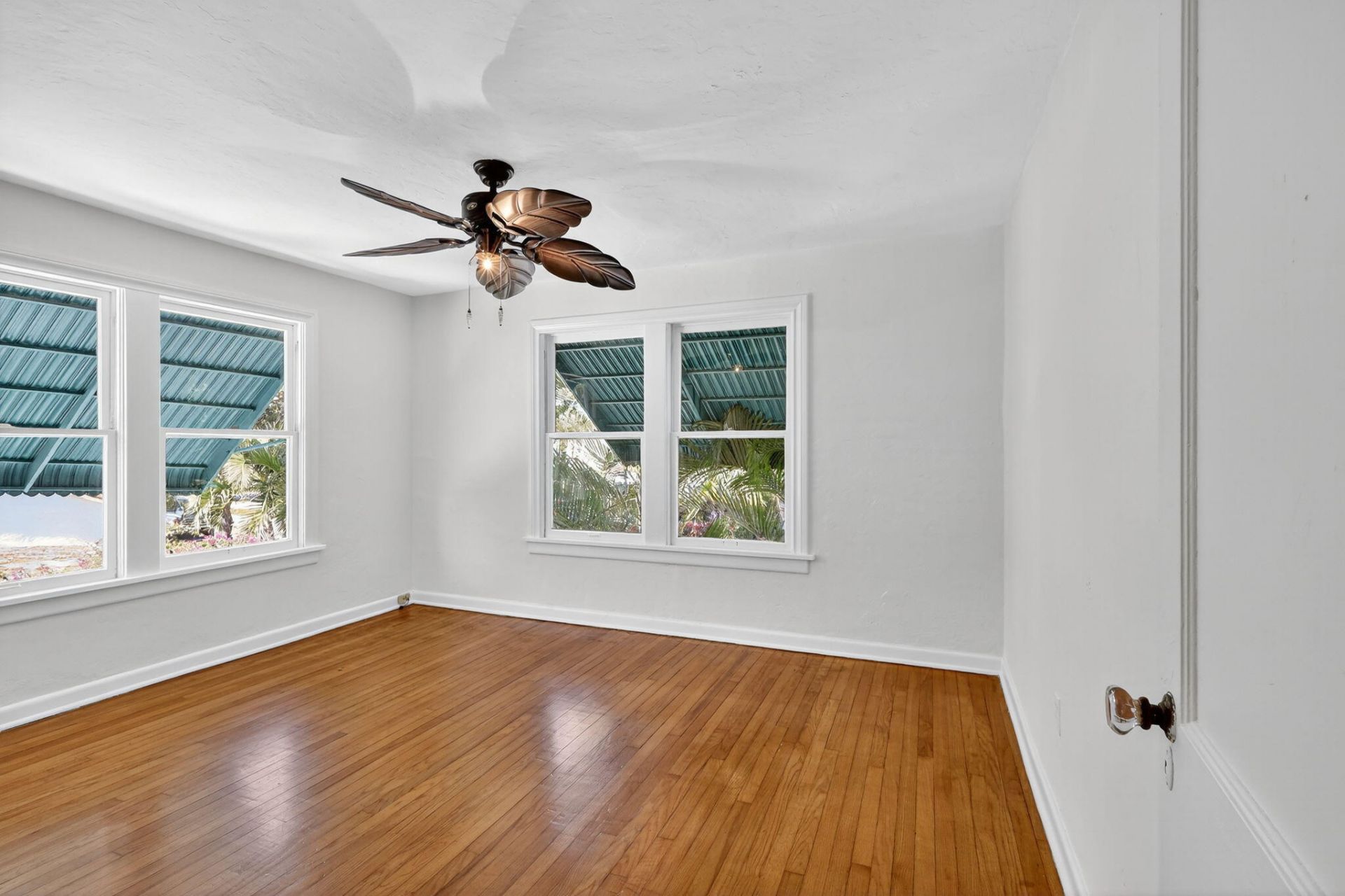 728 Avon Road, West Palm Beach, FL 33401 Photo