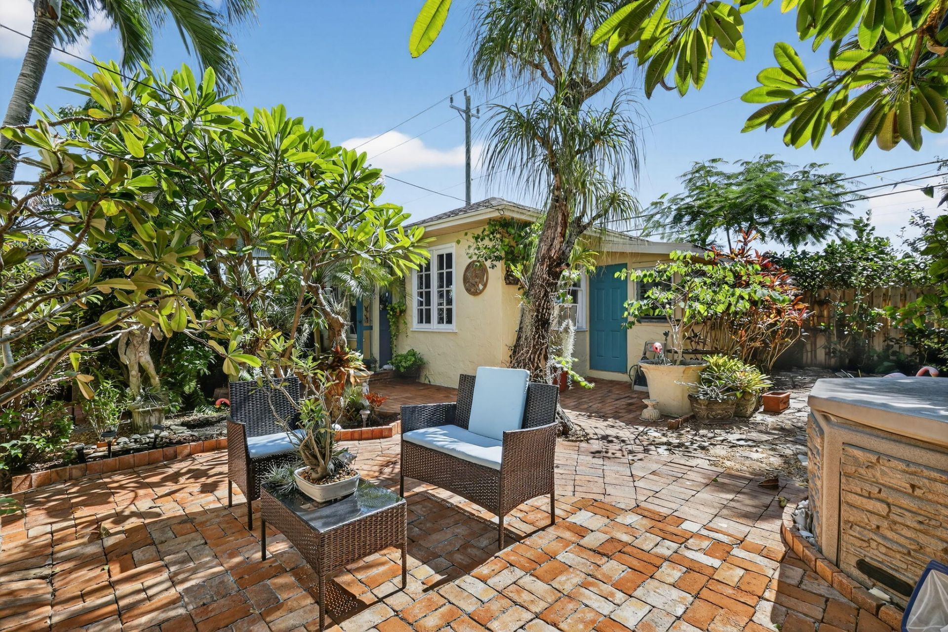 728 Avon Road, West Palm Beach, FL 33401 Photo