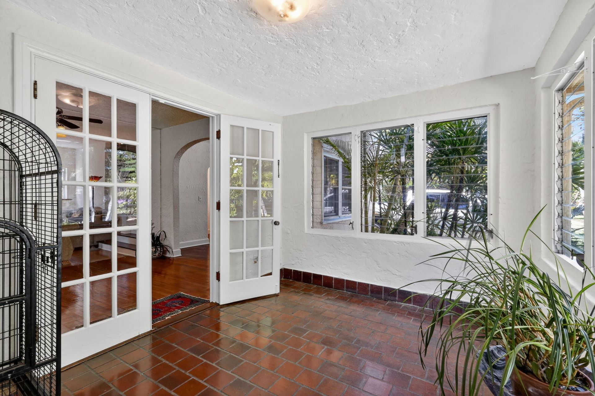 728 Avon Road, West Palm Beach, FL 33401 Photo