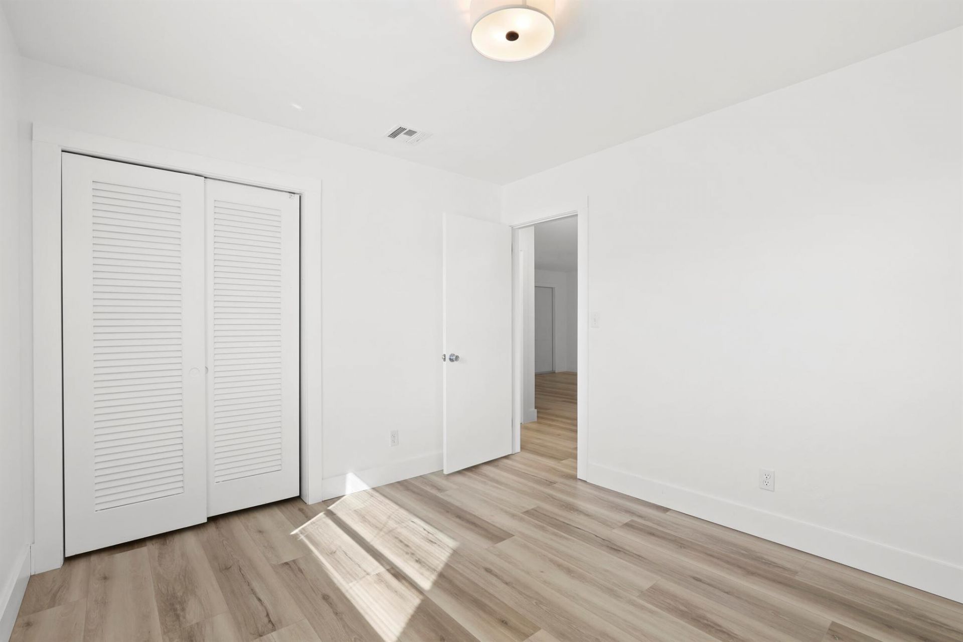 18905 SE Southgate Drive, Jupiter, FL 33469 Photo