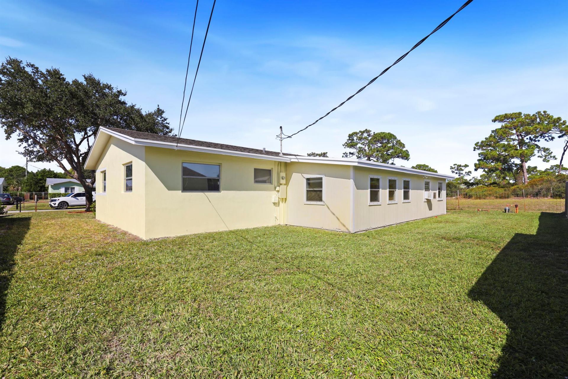 18905 SE Southgate Drive, Jupiter, FL 33469 Photo