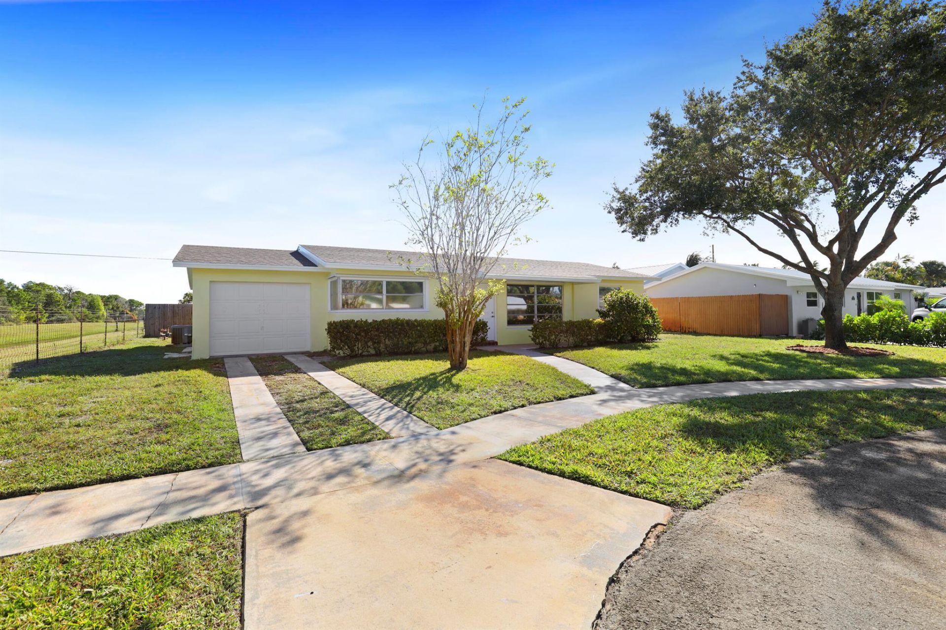 18905 SE Southgate Drive, Jupiter, FL 33469 Photo