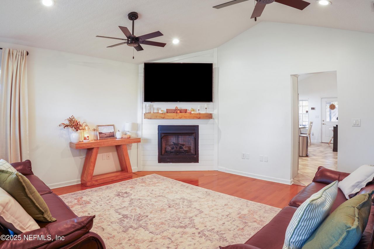 11485 Peacock Creek Road, Glen St. Mary, FL 32040 Photo