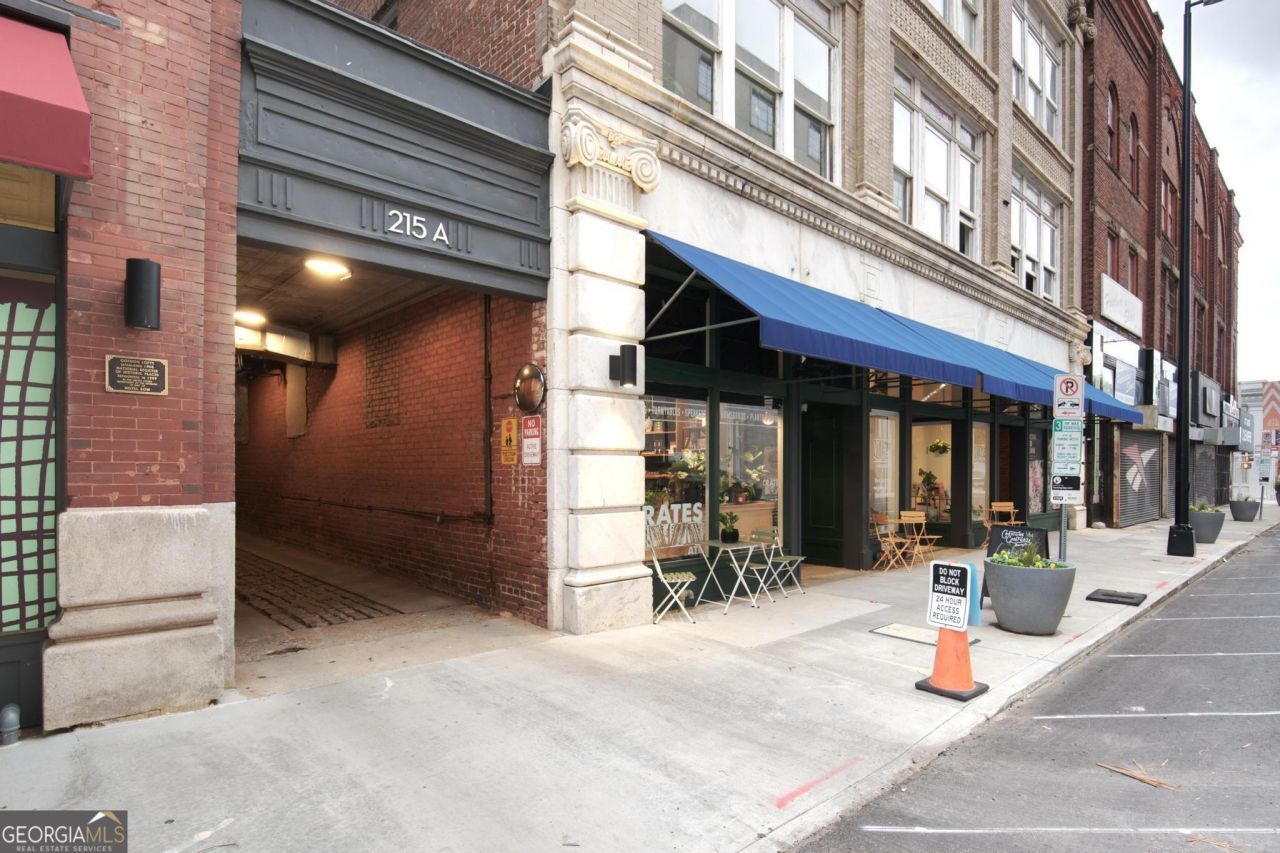 215 Mitchell Street Sw, Unit APT 18, Atlanta, GA 30303 Main Photo