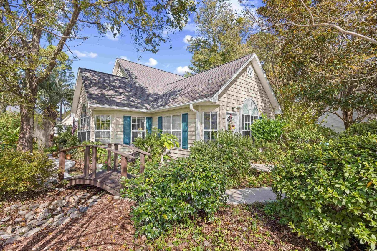 3670 Farmington Pl. Photo 4