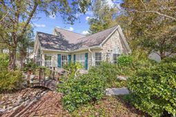 3670 Farmington Pl. photo 4