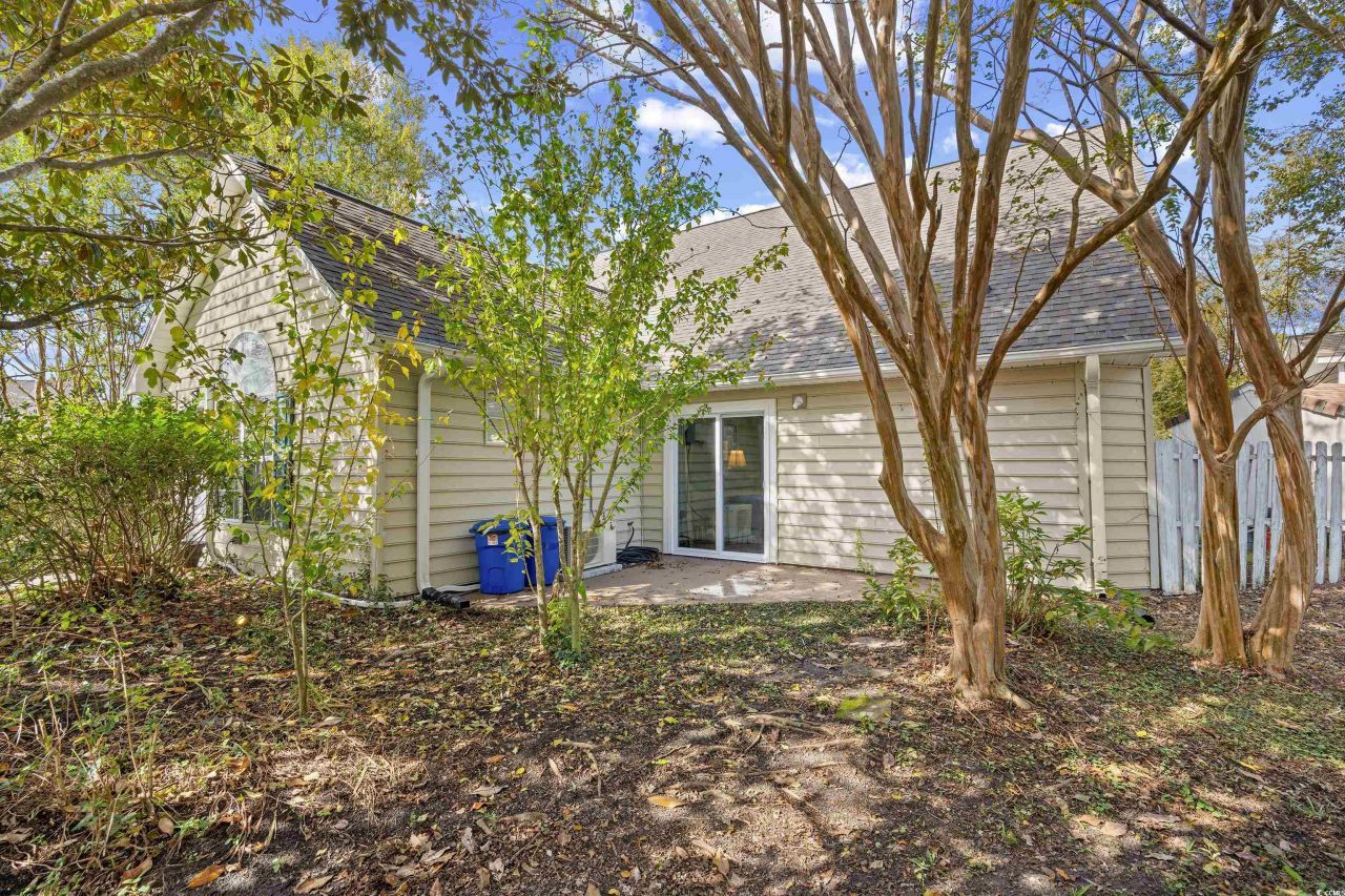 3670 Farmington Pl. Photo 6