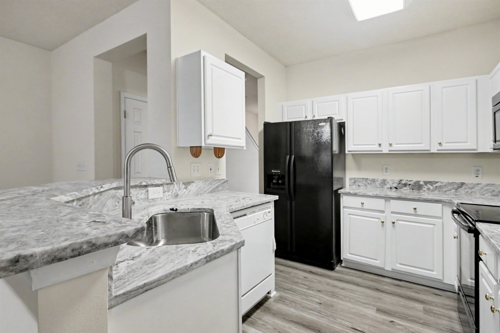 113 Olde Town Way Photo 7