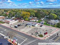 426 S Milwaukee Avenue, Libertyville, IL 60048 primary photo