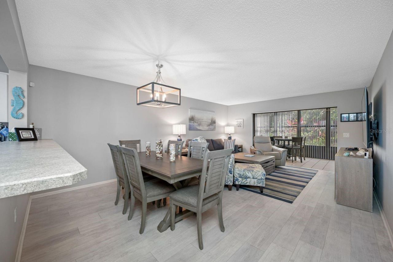 703 Oakview Drive, Unit 703, Bradenton, FL 34210 Photo