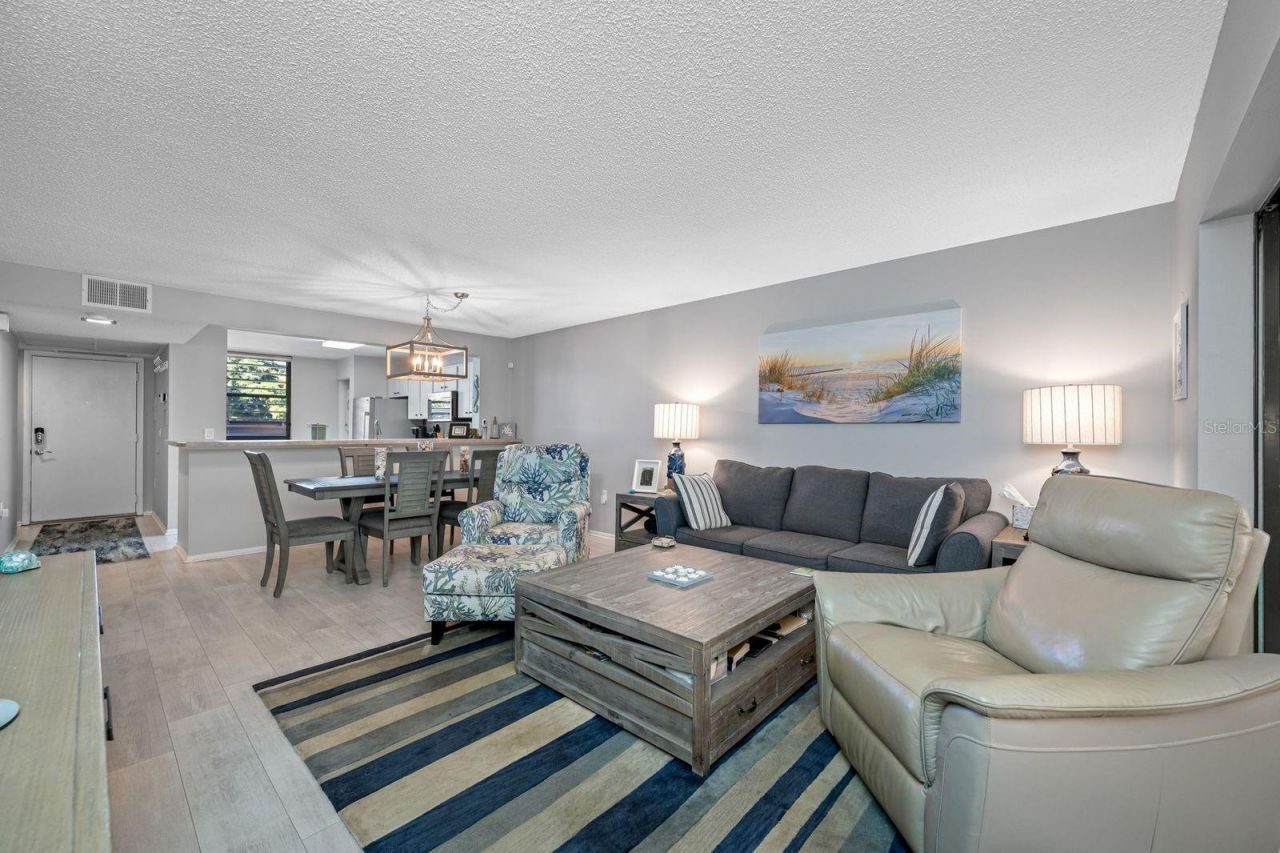 703 Oakview Drive, Unit 703, Bradenton, FL 34210 Photo