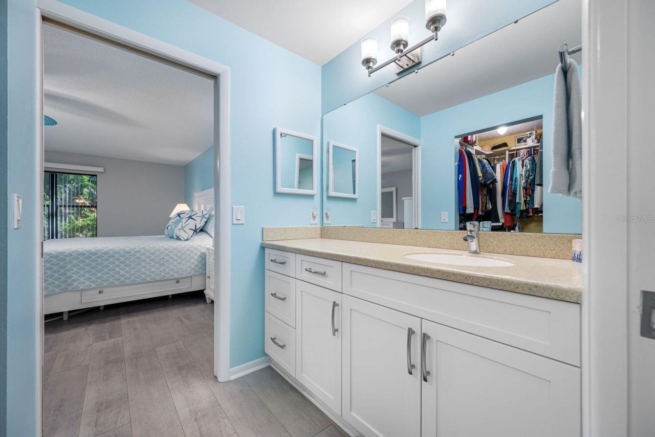 703 Oakview Drive, Unit 703, Bradenton, FL 34210 Photo