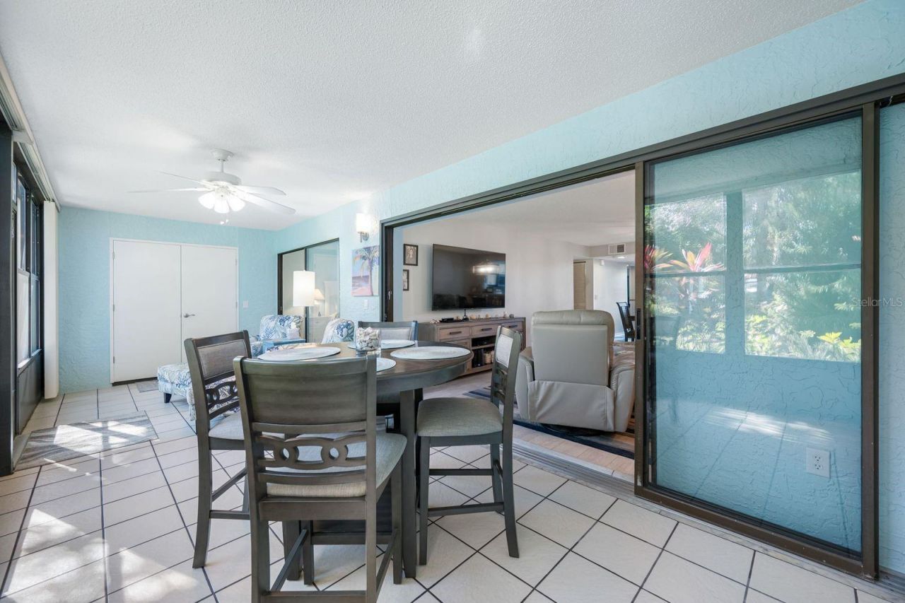 703 Oakview Drive, Unit 703, Bradenton, FL 34210 Photo