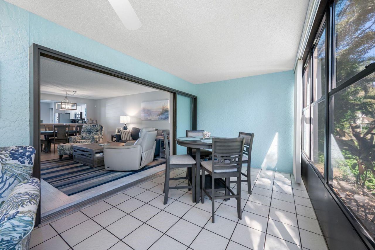 703 Oakview Drive, Unit 703, Bradenton, FL 34210 Photo