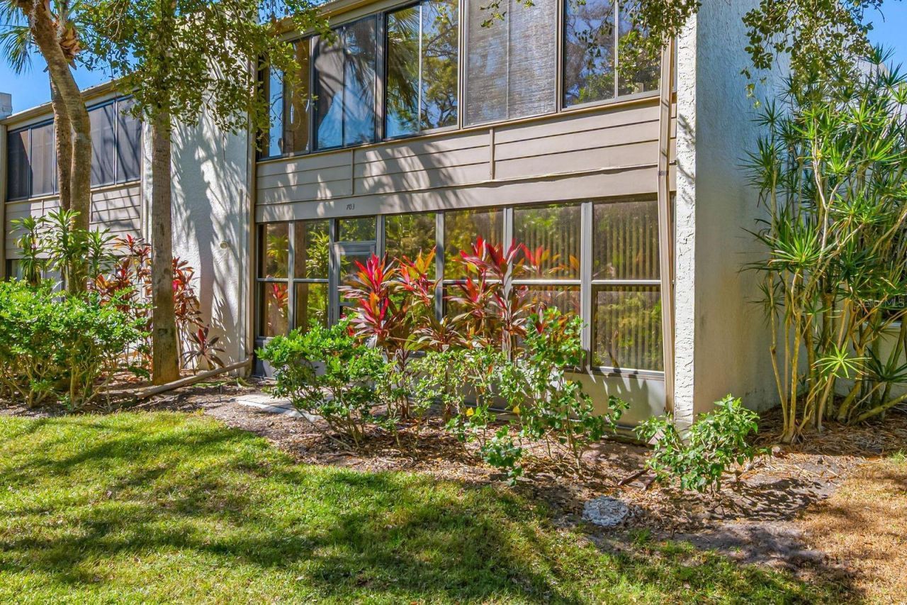 703 Oakview Drive, Unit 703, Bradenton, FL 34210 Photo