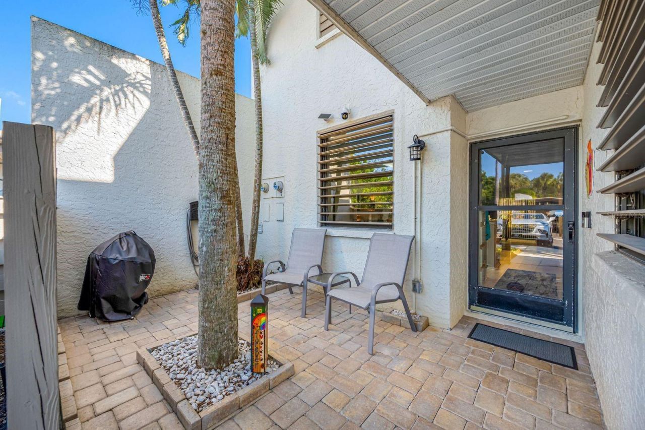 703 Oakview Drive, Unit 703, Bradenton, FL 34210 Photo