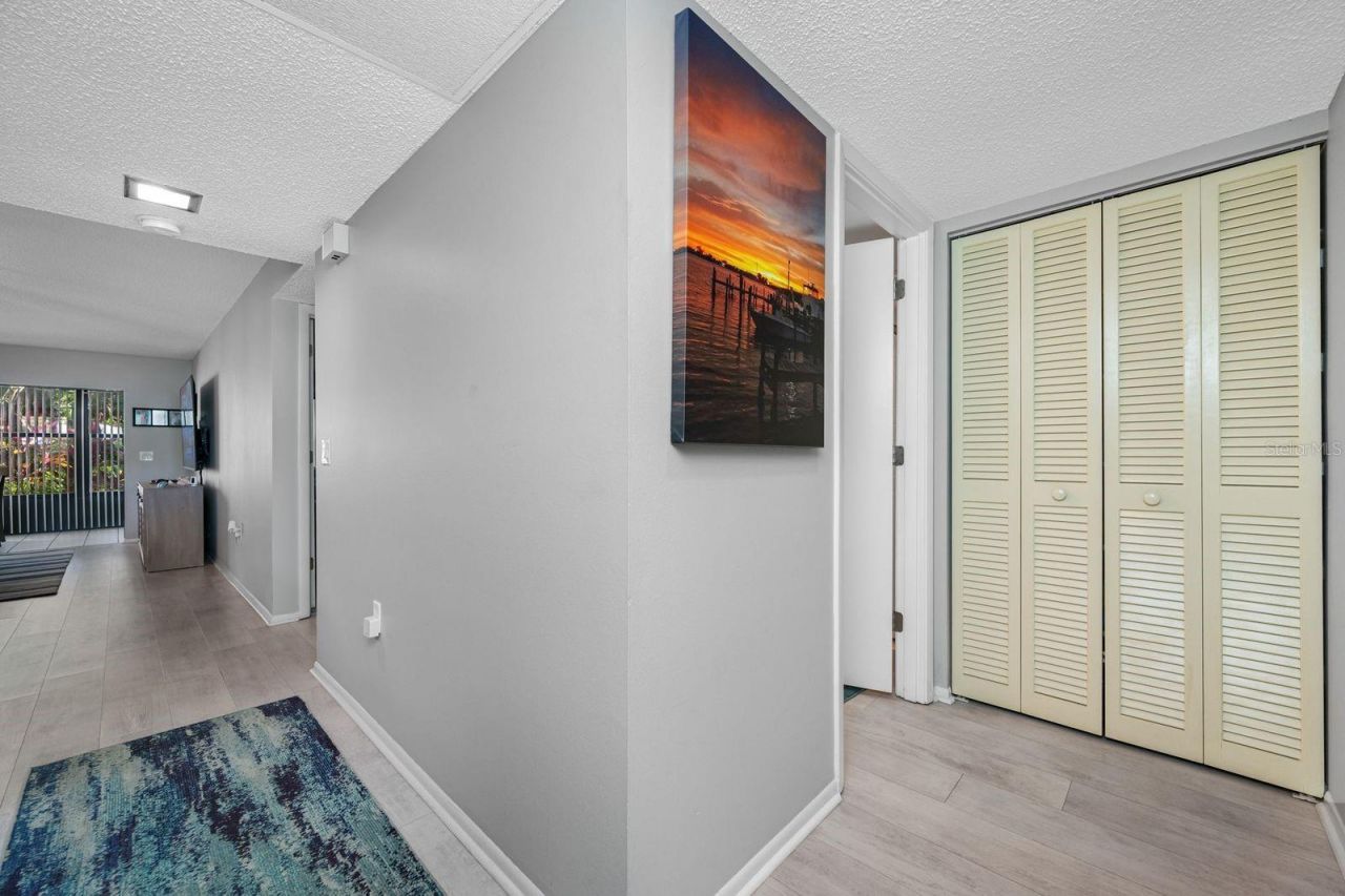 703 Oakview Drive, Unit 703, Bradenton, FL 34210 Photo